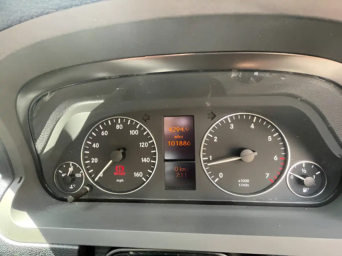 Used 2009 Mercedes-Benz a Class Classic Se Silver - Interior and Exterior details 19