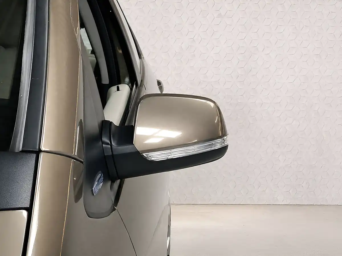 Used 2009 Mercedes-Benz a Class Classic Se Steppe Brown - Interior and Exterior details 10