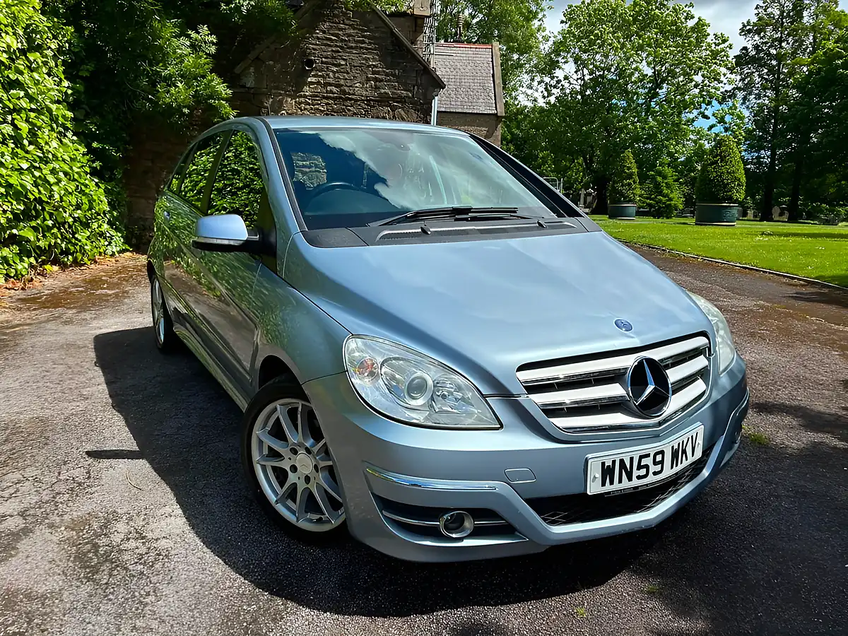 Used 2009 Mercedes-Benz B Class Sport Blue - Interior and Exterior details 14