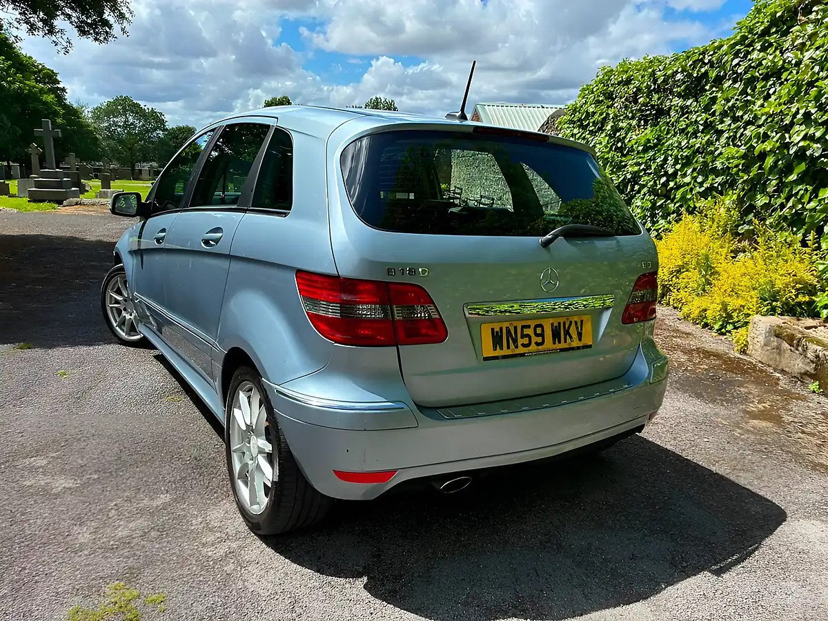 Used 2009 Mercedes-Benz B Class Sport Blue - Interior and Exterior details 17