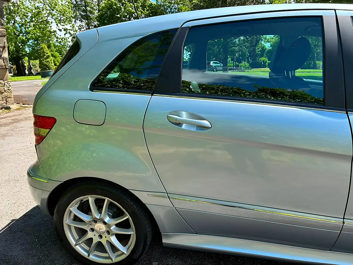 Used 2009 Mercedes-Benz B Class Sport Blue - Interior and Exterior details 19