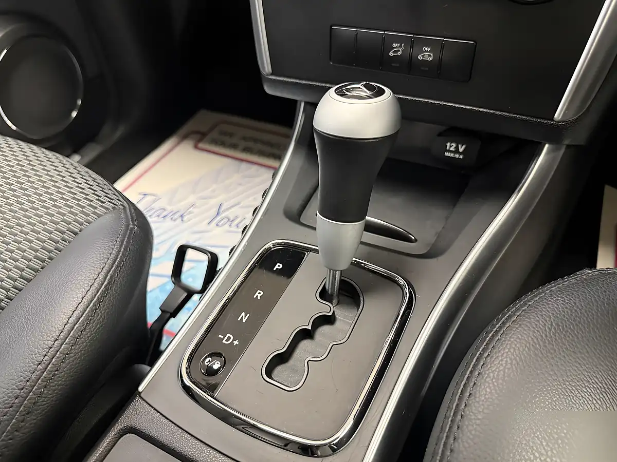 Used 2009 Mercedes-Benz B Class Sport Silver - Interior and Exterior details 10