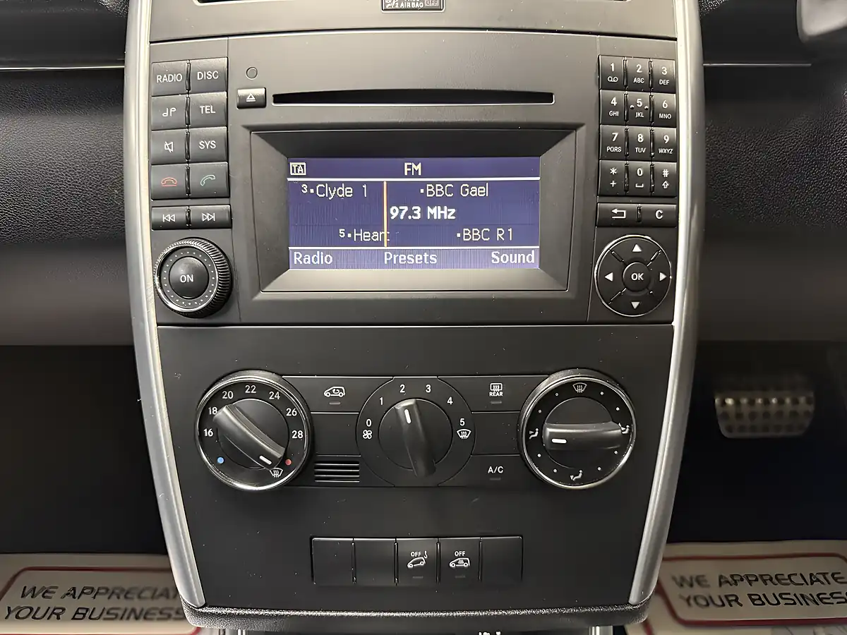 Used 2009 Mercedes-Benz B Class Sport Silver - Interior and Exterior details 9