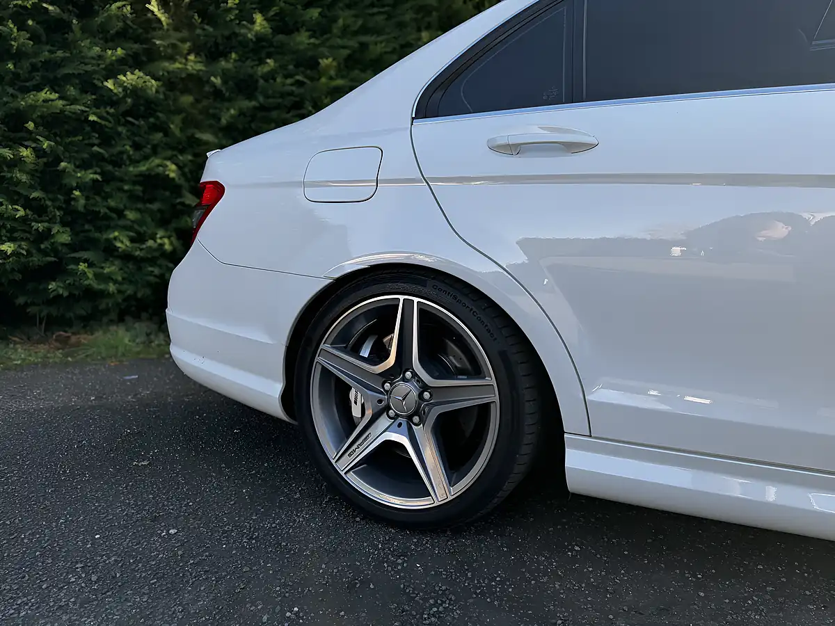 Used 2009 Mercedes-Benz C Class AMG White - Interior and Exterior details 11