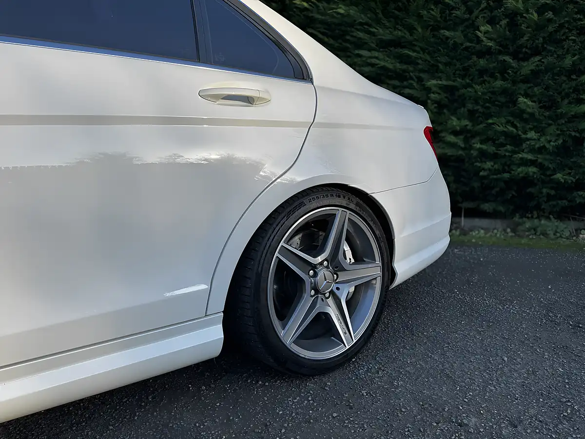 Used 2009 Mercedes-Benz C Class AMG White - Interior and Exterior details 12