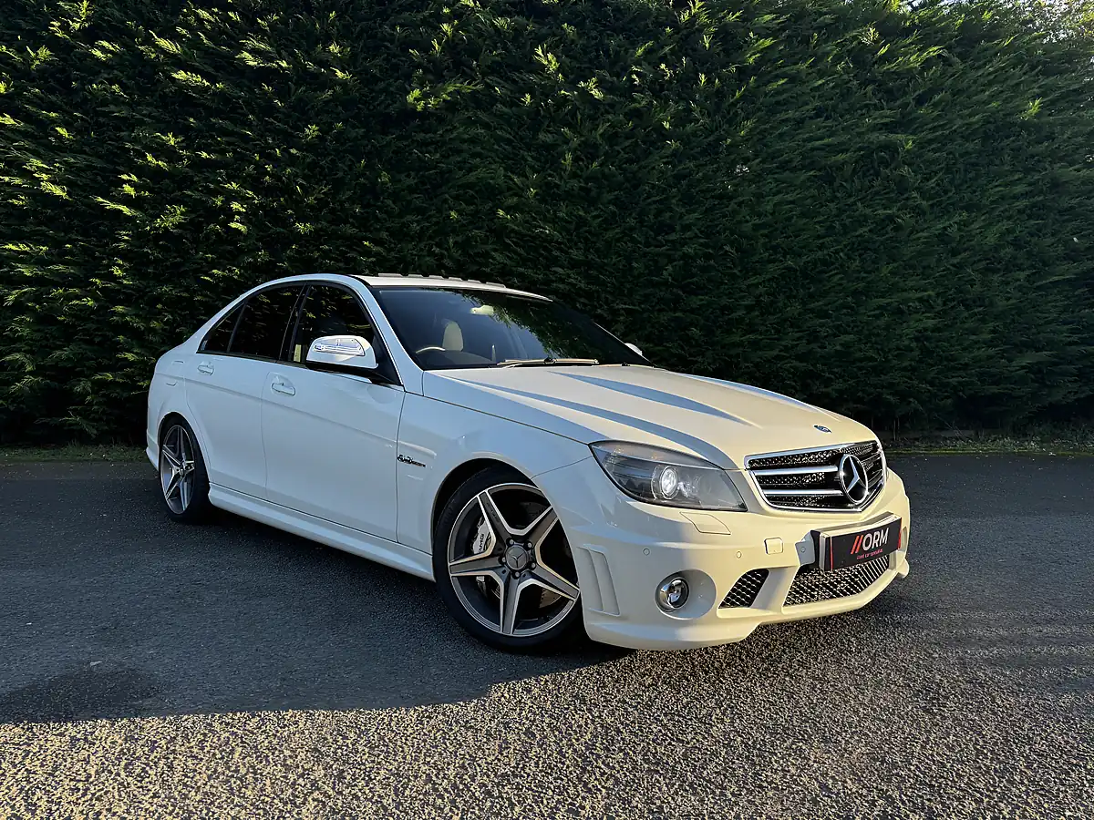 Used 2009 Mercedes-Benz C Class AMG White - Interior and Exterior details 2