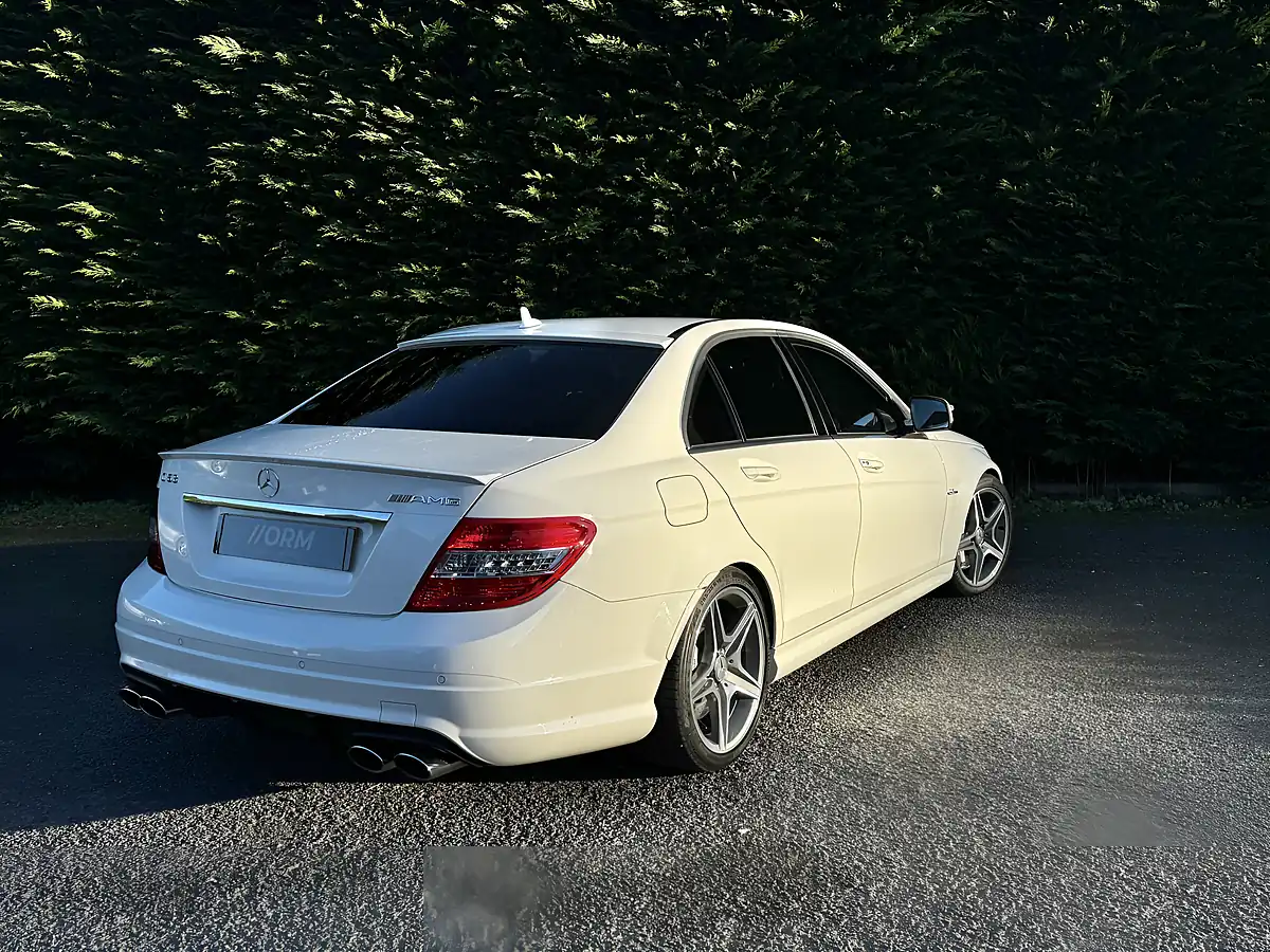 Used 2009 Mercedes-Benz C Class AMG White - Interior and Exterior details 4