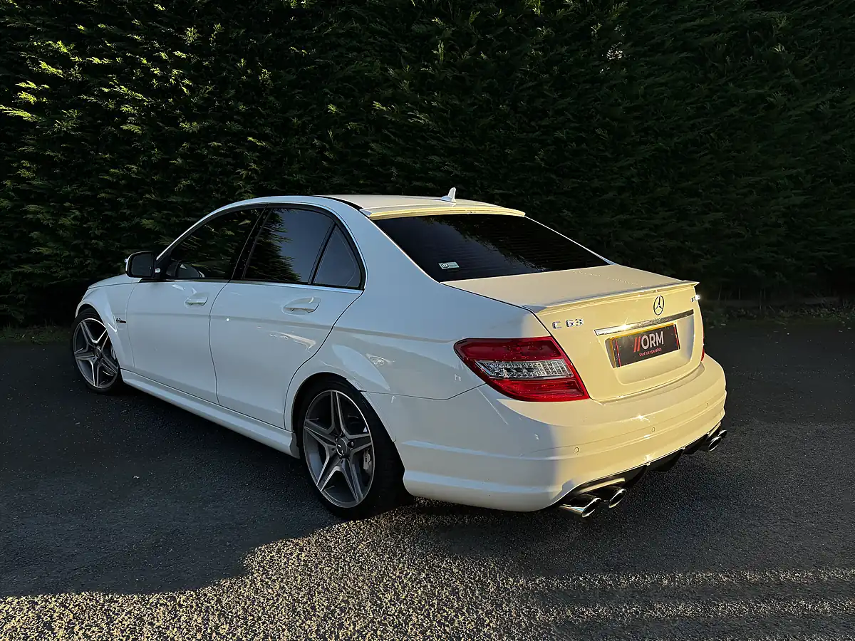 Used 2009 Mercedes-Benz C Class AMG White - Interior and Exterior details 7