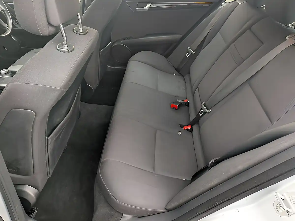 Used 2009 Mercedes-Benz C Class Se Silver - Interior and Exterior details 18