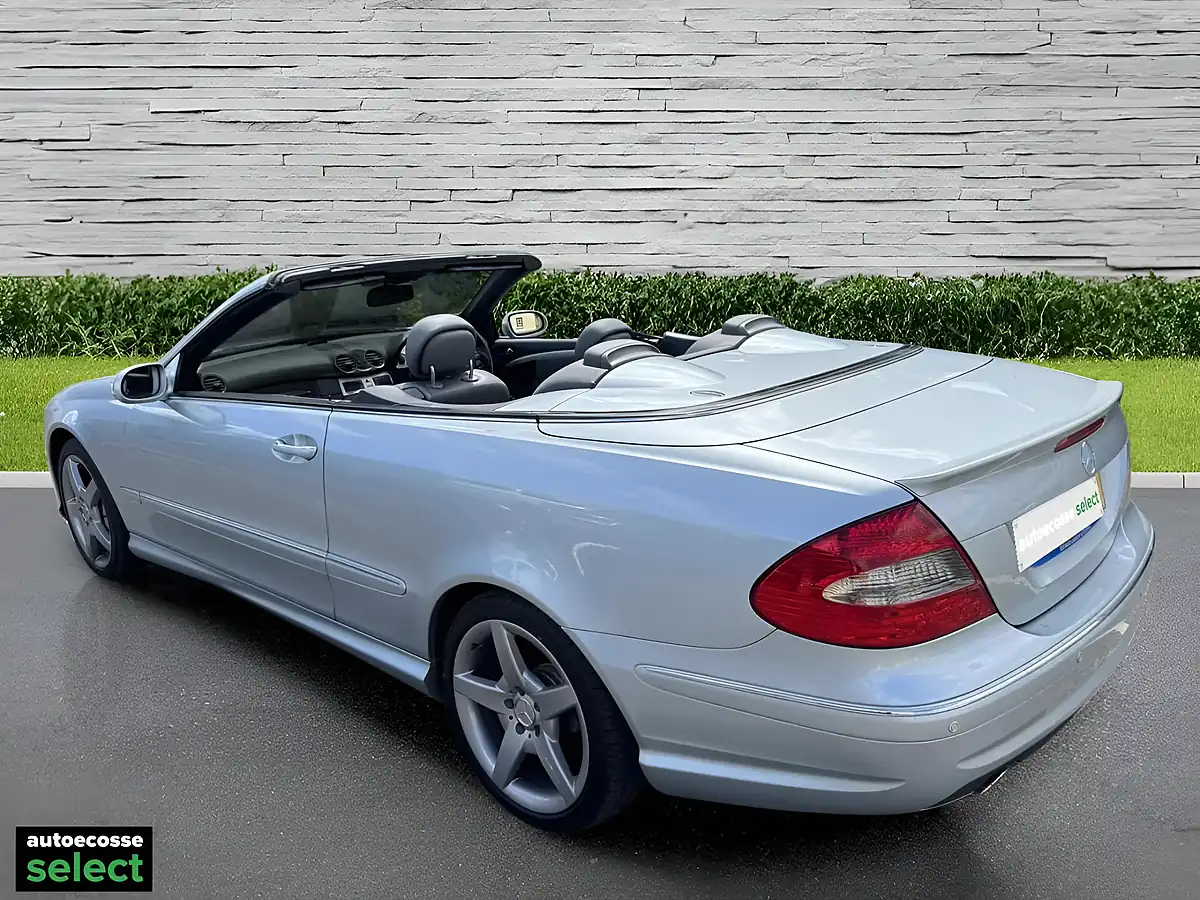 Used 2009 Mercedes-Benz Clk Sport Silver - Interior and Exterior details 9