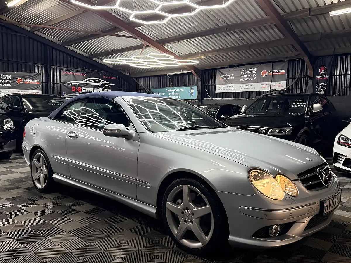 Used 2009 Mercedes-Benz Clk Sport Silver - Interior and Exterior details 11