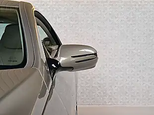 Used 2009 Mercedes-Benz E-Class Se Sanidine Beige Metallic - Interior and Exterior details 13