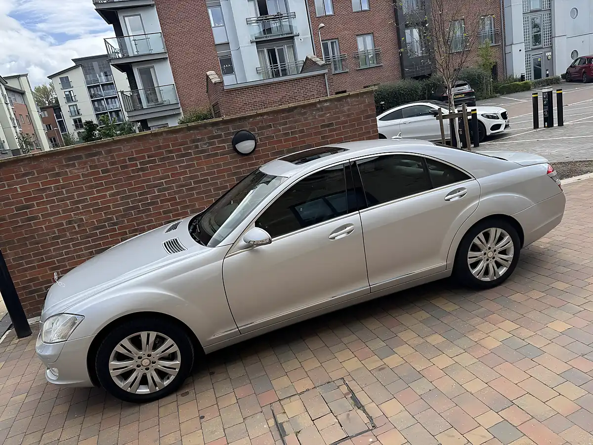Used 2009 Mercedes-Benz S Class Blueefficiency Silver - Interior and Exterior details 13