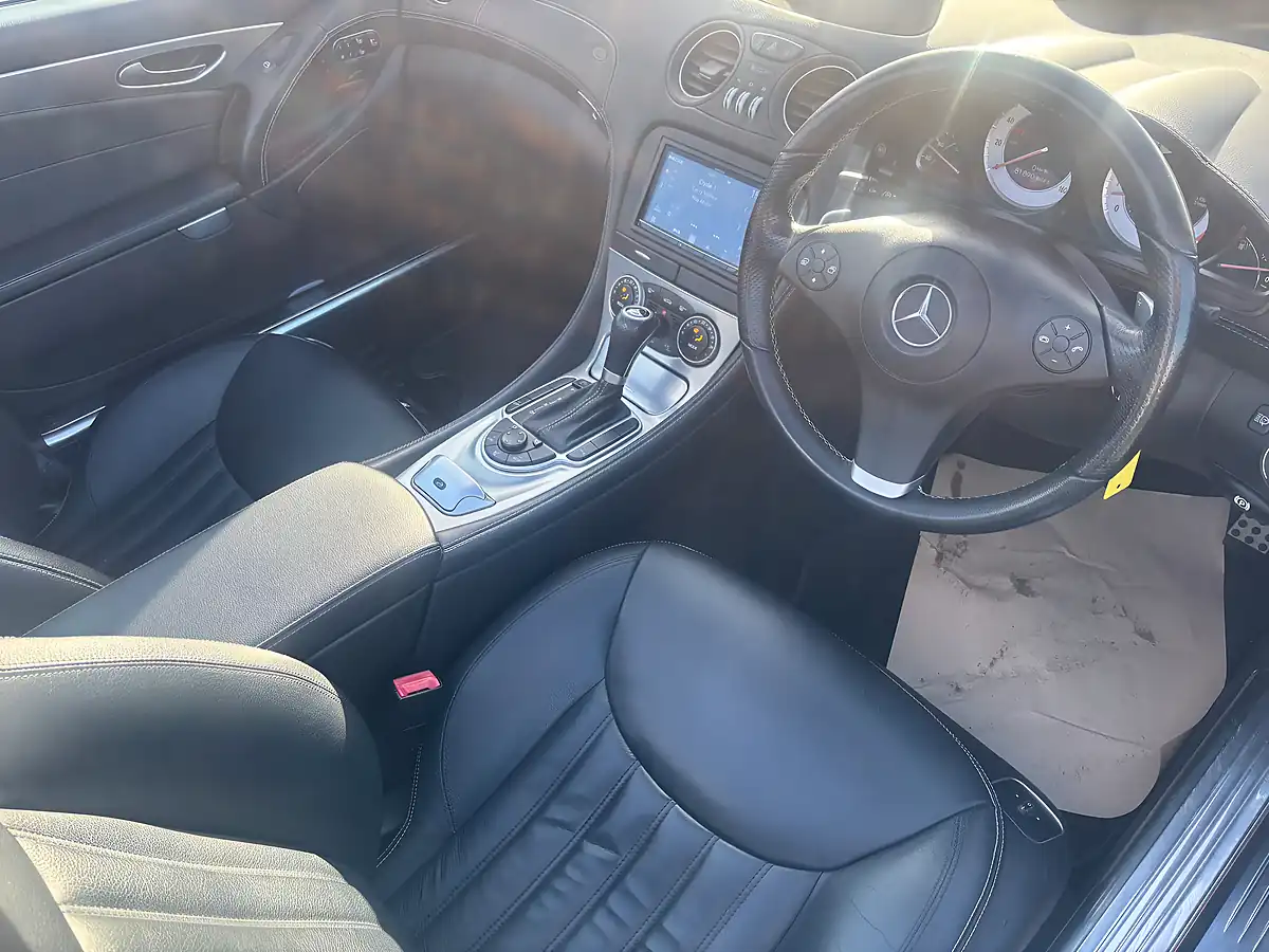Used 2009 Mercedes-Benz Sl Convertible Black - Interior and Exterior details 10