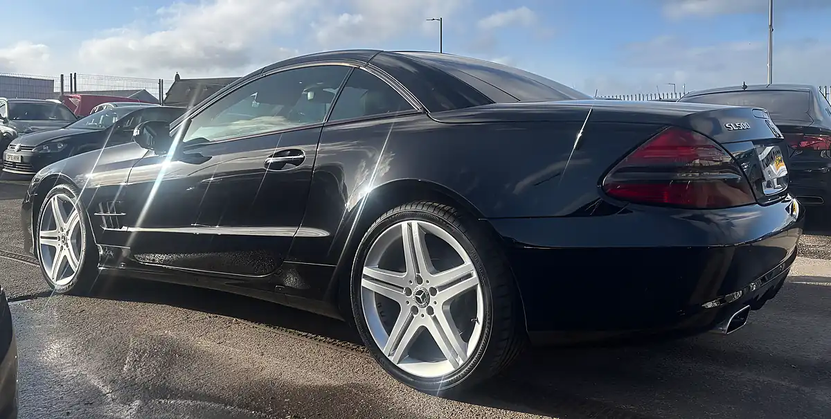 Used 2009 Mercedes-Benz Sl Convertible Black - Interior and Exterior details 18
