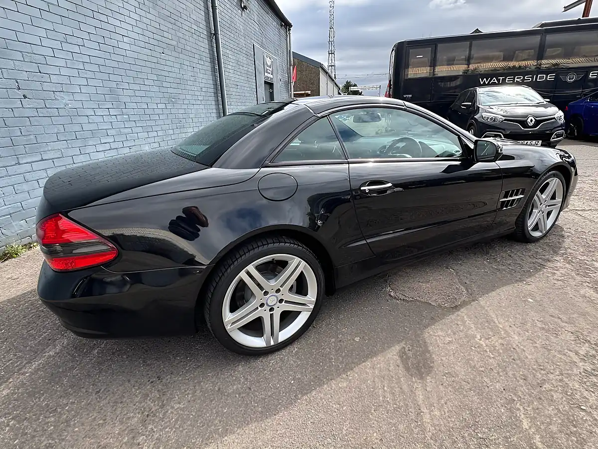 Used 2009 Mercedes-Benz Sl Convertible Black - Interior and Exterior details 12