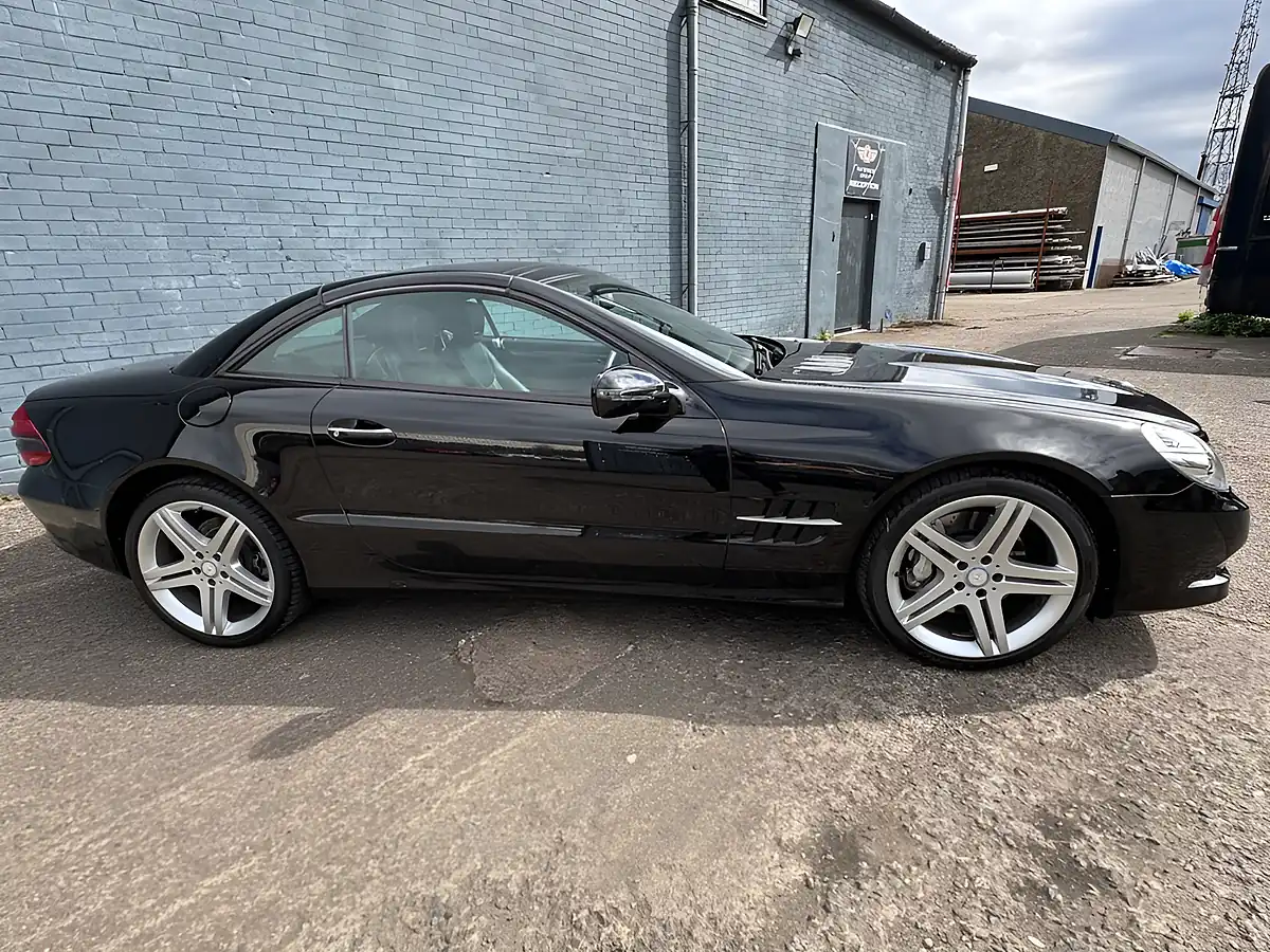 Used 2009 Mercedes-Benz Sl Convertible Black - Interior and Exterior details 2
