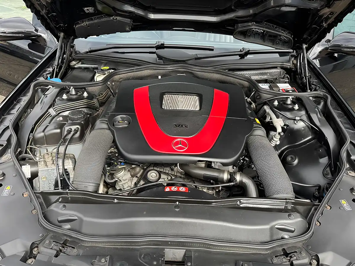 Used 2009 Mercedes-Benz Sl Convertible Black - Interior and Exterior details 5