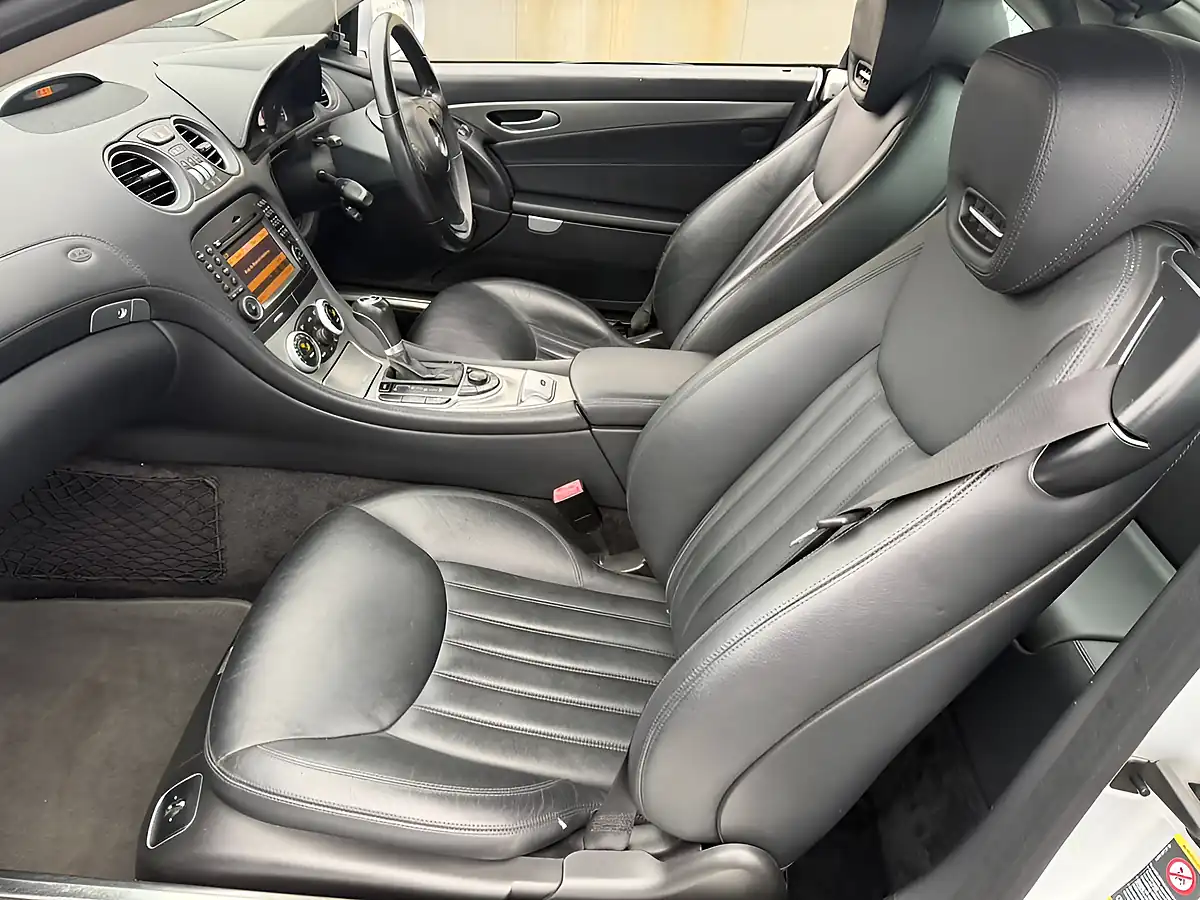 Used 2009 Mercedes-Benz Sl SL350 Convertible Silver - Interior and Exterior details 11