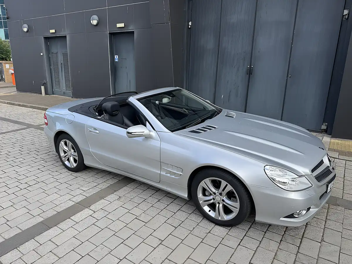 Used 2009 Mercedes-Benz Sl SL350 Silver - Interior and Exterior details 3