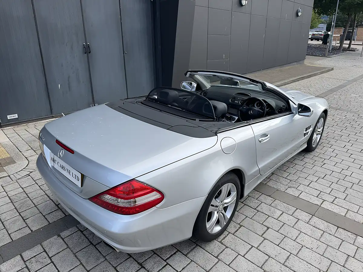Used 2009 Mercedes-Benz Sl SL350 Silver - Interior and Exterior details 8