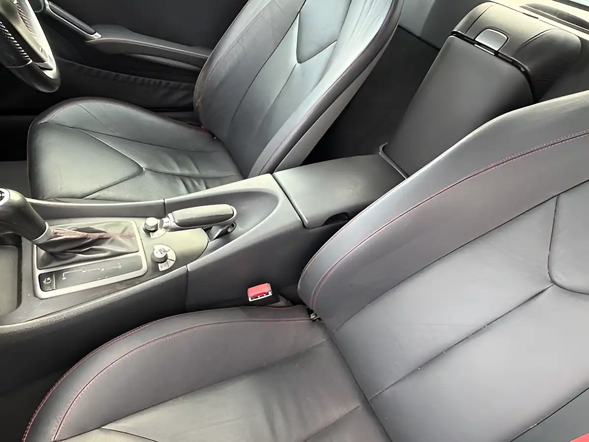 Used 2009 Mercedes-Benz Slk 200 Black - Interior and Exterior details 16