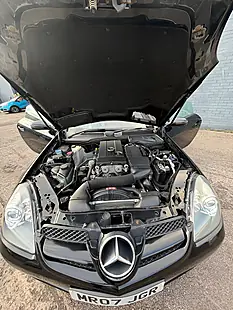 Used 2009 Mercedes-Benz Slk 200 Black - Interior and Exterior details 3