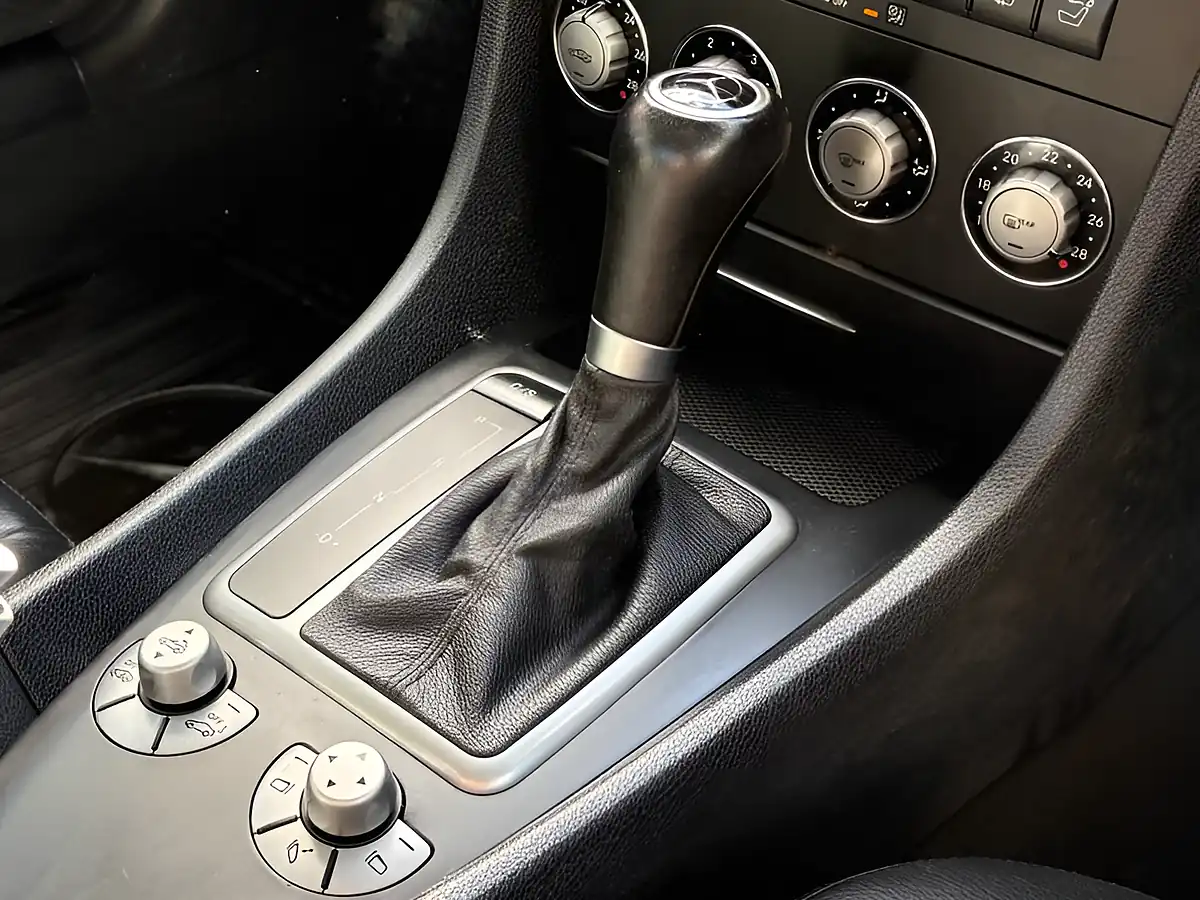 Used 2009 Mercedes-Benz Slk 2dr Tip Auto Blue - Interior and Exterior details 15