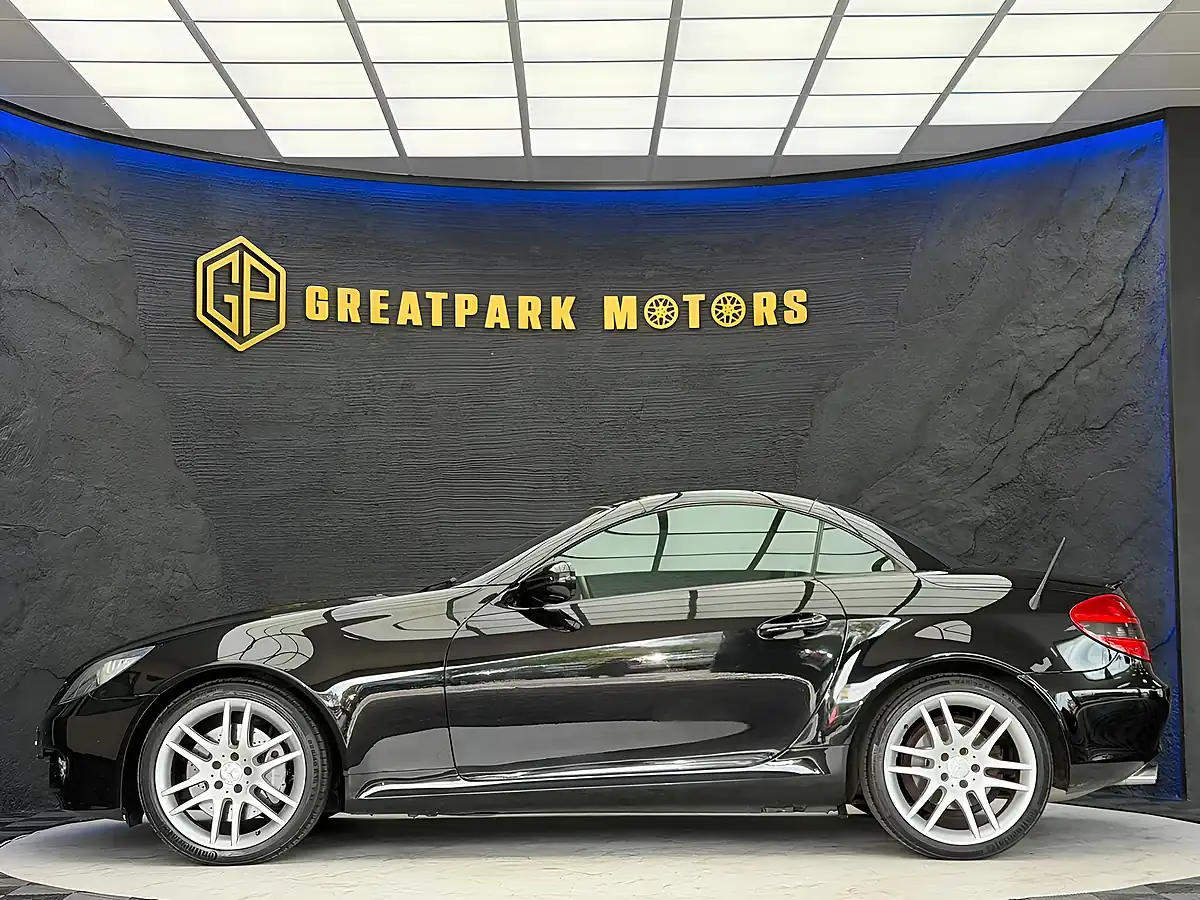 Used 2009 Mercedes-Benz Slk SLK200K Black - Interior and Exterior details 16