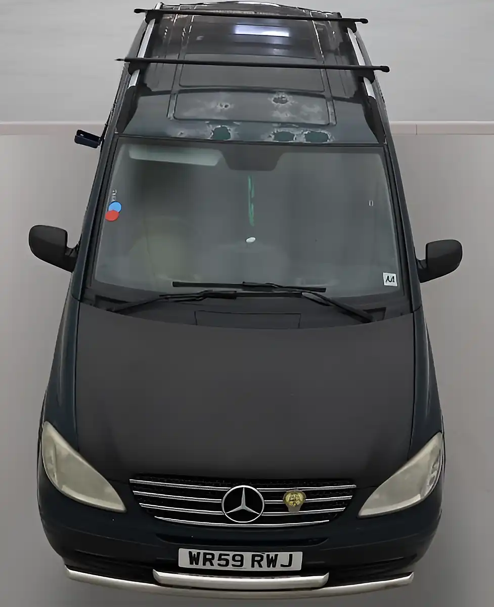 Used 2009 Mercedes-Benz Vito Compact Panel Van Green - Interior and Exterior details 5