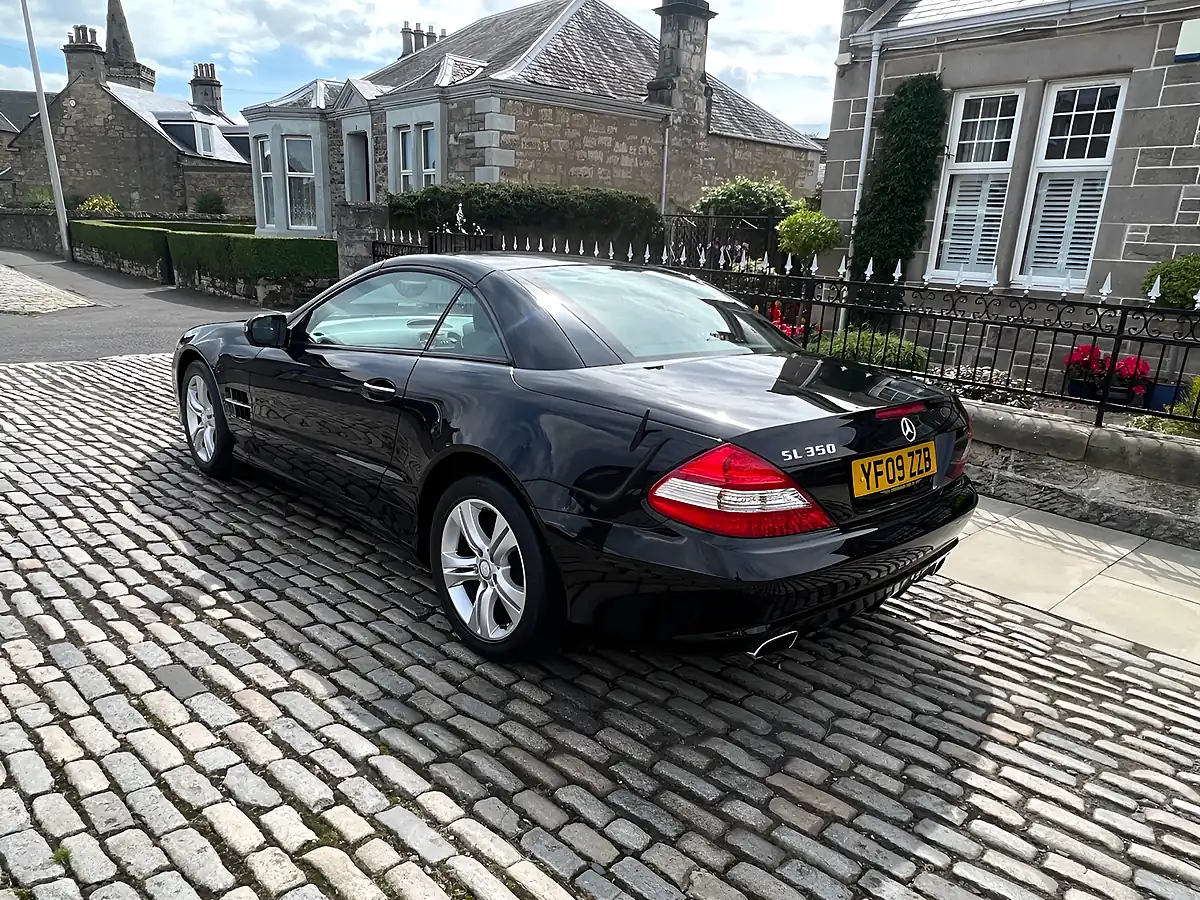Used 2009 Mercedes Sl Convertible Black - Interior and Exterior details 10