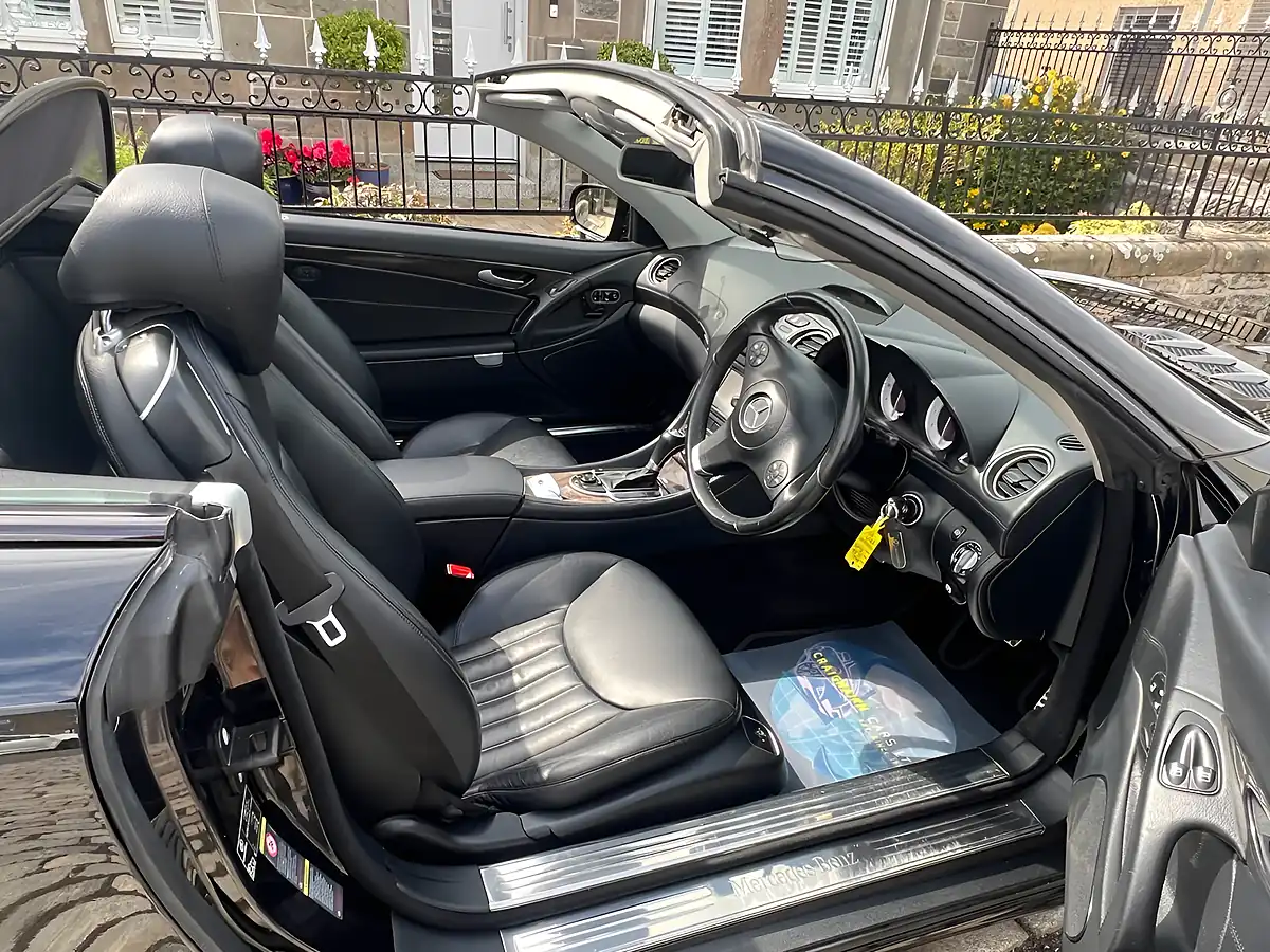 Used 2009 Mercedes Sl Convertible Black - Interior and Exterior details 19