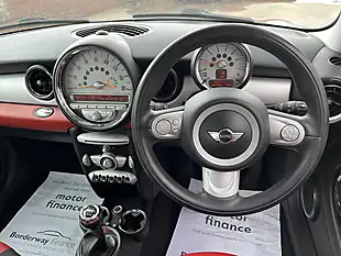 Used 2009 MINI Hatch Cooper Black - Interior and Exterior details 10