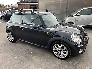 Used 2009 MINI Hatch Cooper Black - Interior and Exterior details 2