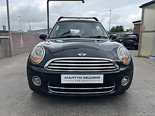 Used 2009 MINI Hatch Cooper Black - Interior and Exterior details 3