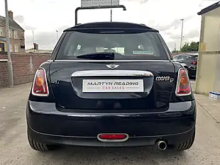 Used 2009 MINI Hatch Cooper Black - Interior and Exterior details 5