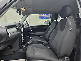 Used 2009 MINI Hatch Cooper White - Interior and Exterior details 14