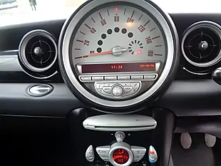 Used 2009 MINI Hatch Graphite Silver - Interior and Exterior details 14