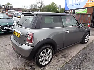 Used 2009 MINI Hatch Graphite Silver - Interior and Exterior details 6