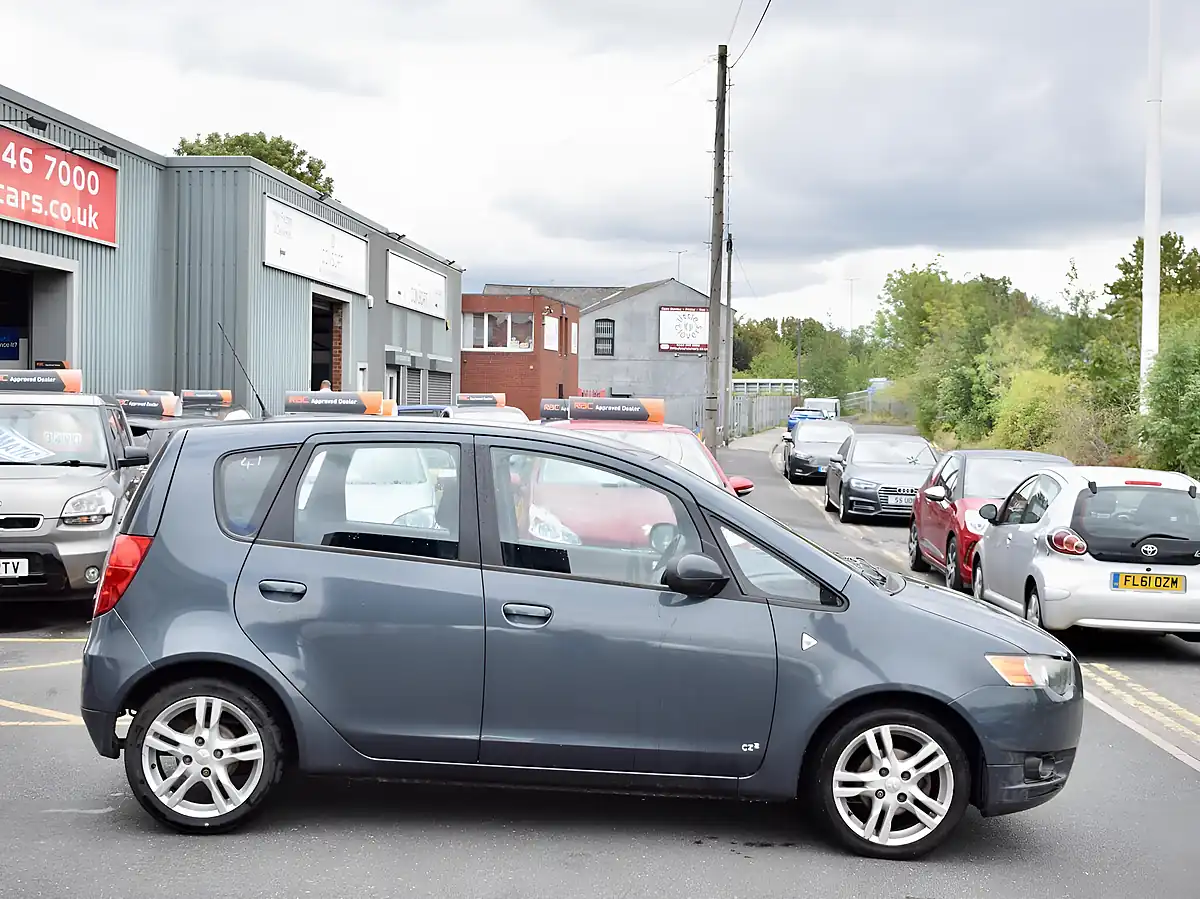 Used 2009 Mitsubishi Colt CZ2 Grey - Interior and Exterior details 9