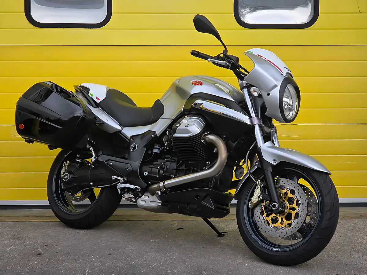 Used 2009 Moto Guzzi Sport 1200 V1200 Sport Silver - Front View