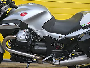 Used 2009 Moto Guzzi Sport 1200 V1200 Sport Silver - Interior and Exterior details 16