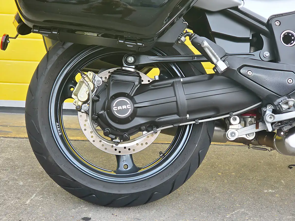 Used 2009 Moto Guzzi Sport 1200 V1200 Sport Silver - Interior and Exterior details 8