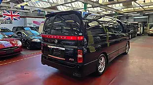 Used 2009 Nissan Elgrand Highway Star Black - Interior and Exterior details 13