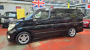 Used 2009 Nissan Elgrand Highway Star Black - Interior and Exterior details 19