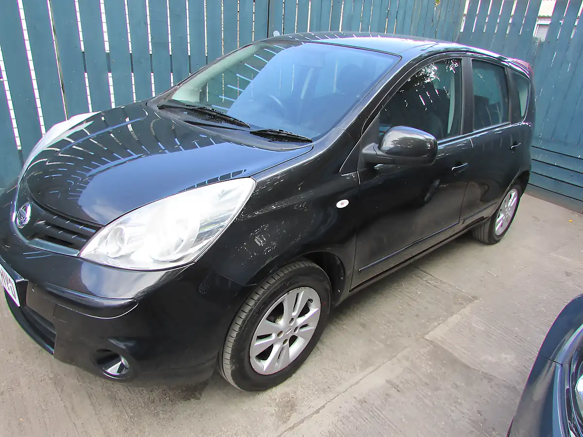 Used 2009 Nissan Note Acenta Black - Front View