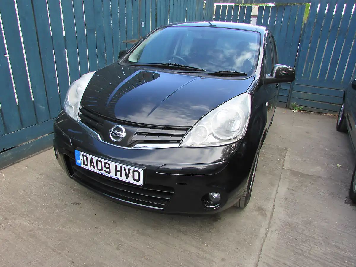 Used 2009 Nissan Note Acenta Black - Interior and Exterior details 2