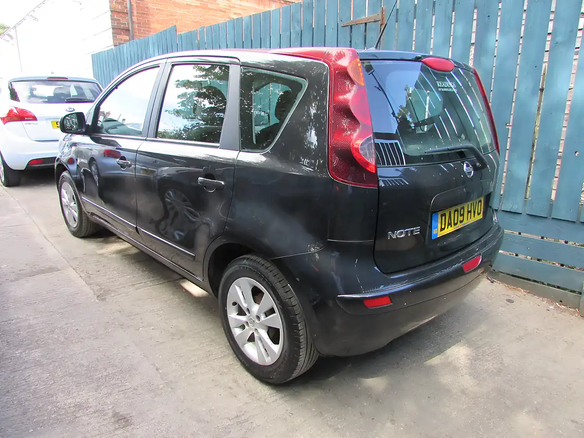 Used 2009 Nissan Note Acenta Black - Interior and Exterior details 4