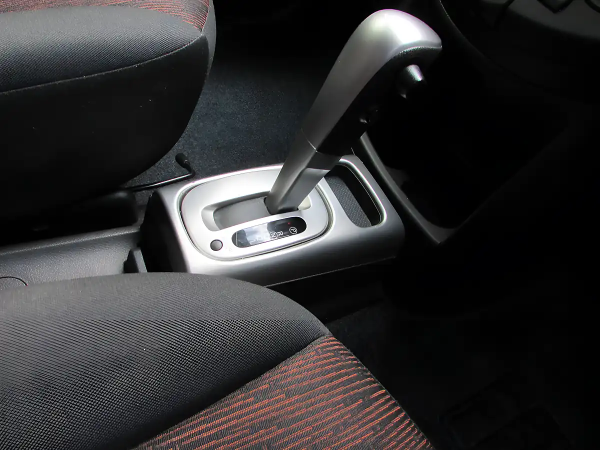 Used 2009 Nissan Note Acenta Black - Interior and Exterior details 8