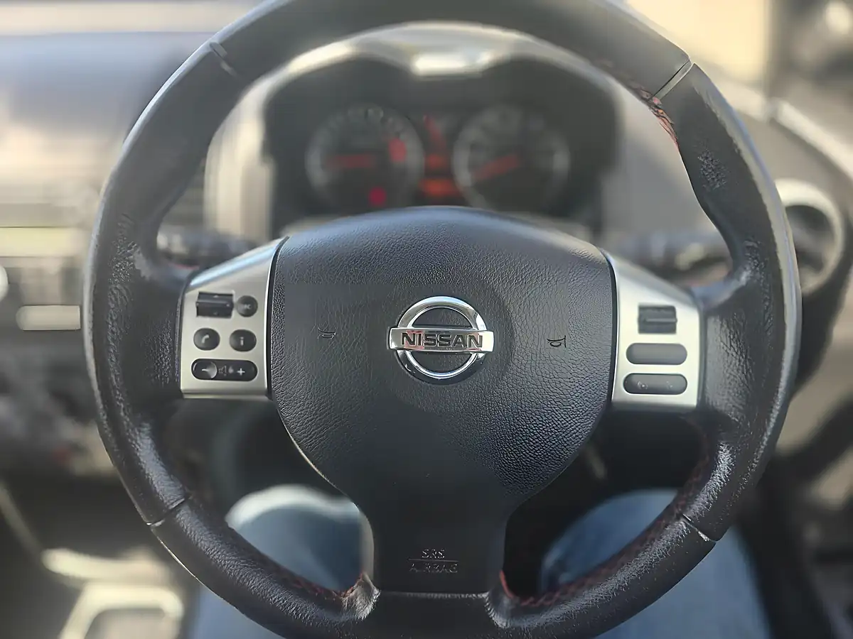 Used 2009 Nissan Note Acenta Blue - Interior and Exterior details 15